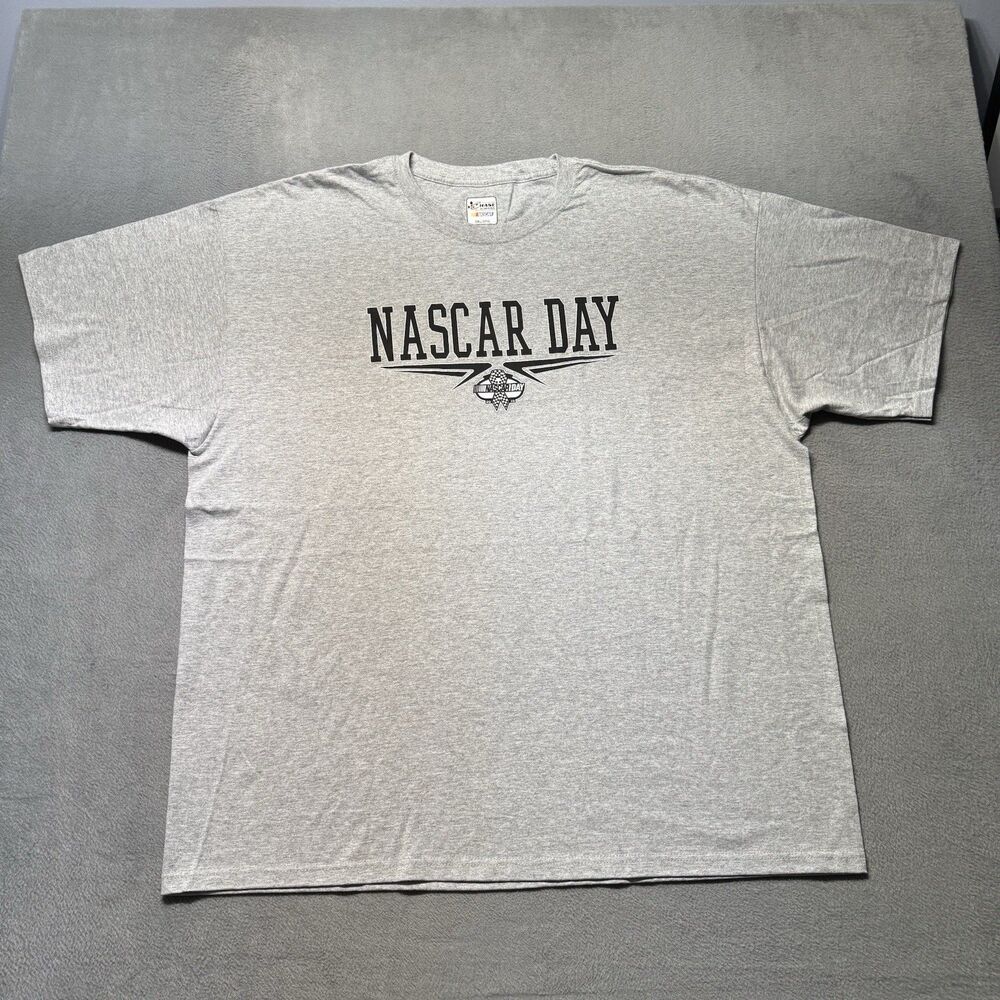 Chase Authentics Mens 3XL NASCAR Day 2010 T Shirt Gray Graphic Racing NWOT